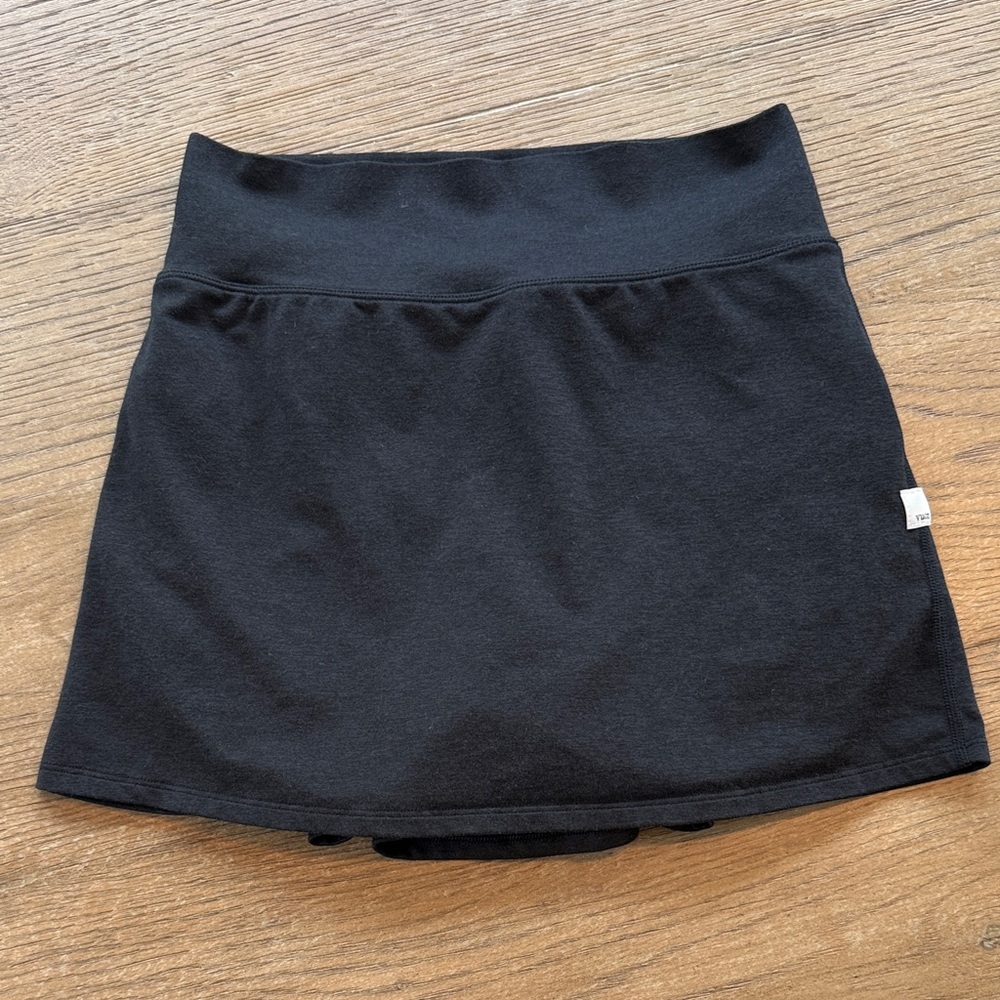 Vuori Halo Performance Skirt Black